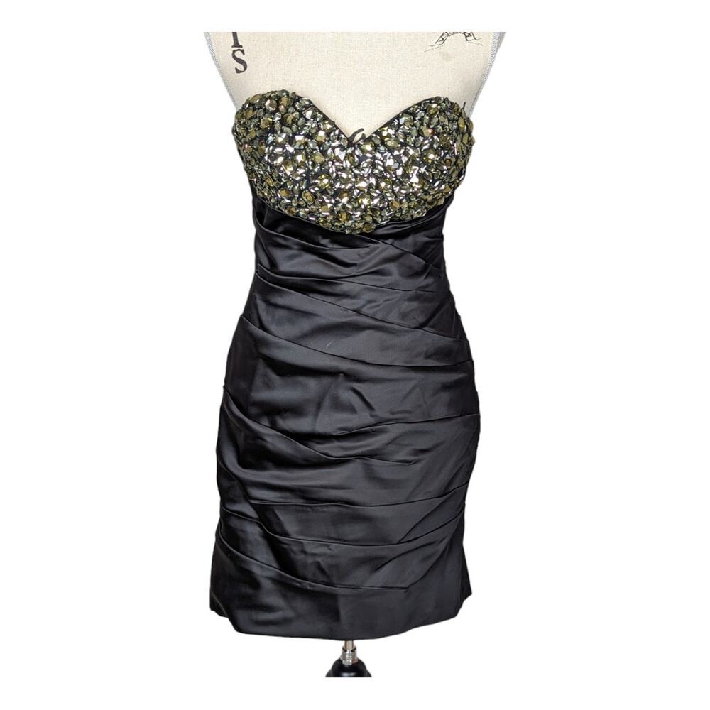 La Femme Black Satin Strapless Beaded Bodycon Mini Cocktail Dress 8